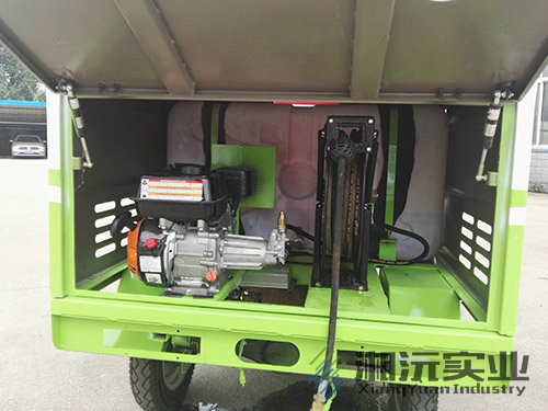 電動(dòng)三輪高壓清洗車